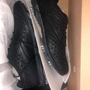 Women’s Callaway Golf Shoes